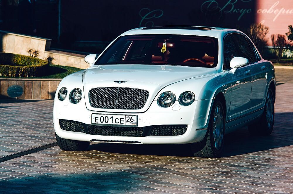 Bentley Continental Flying Spur